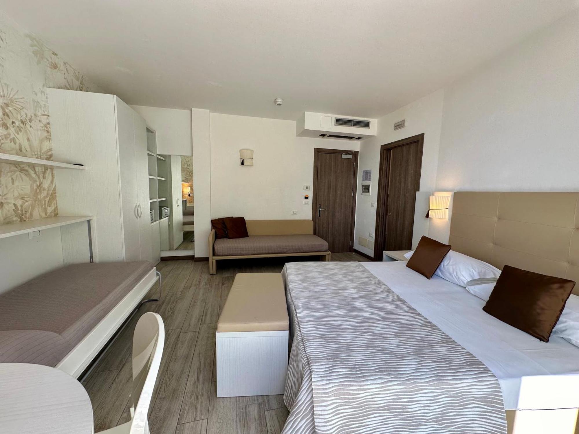 Hotel Nizza Frontemare Superior 3 Stelle リド・ディ・イエゾロ 部屋 写真