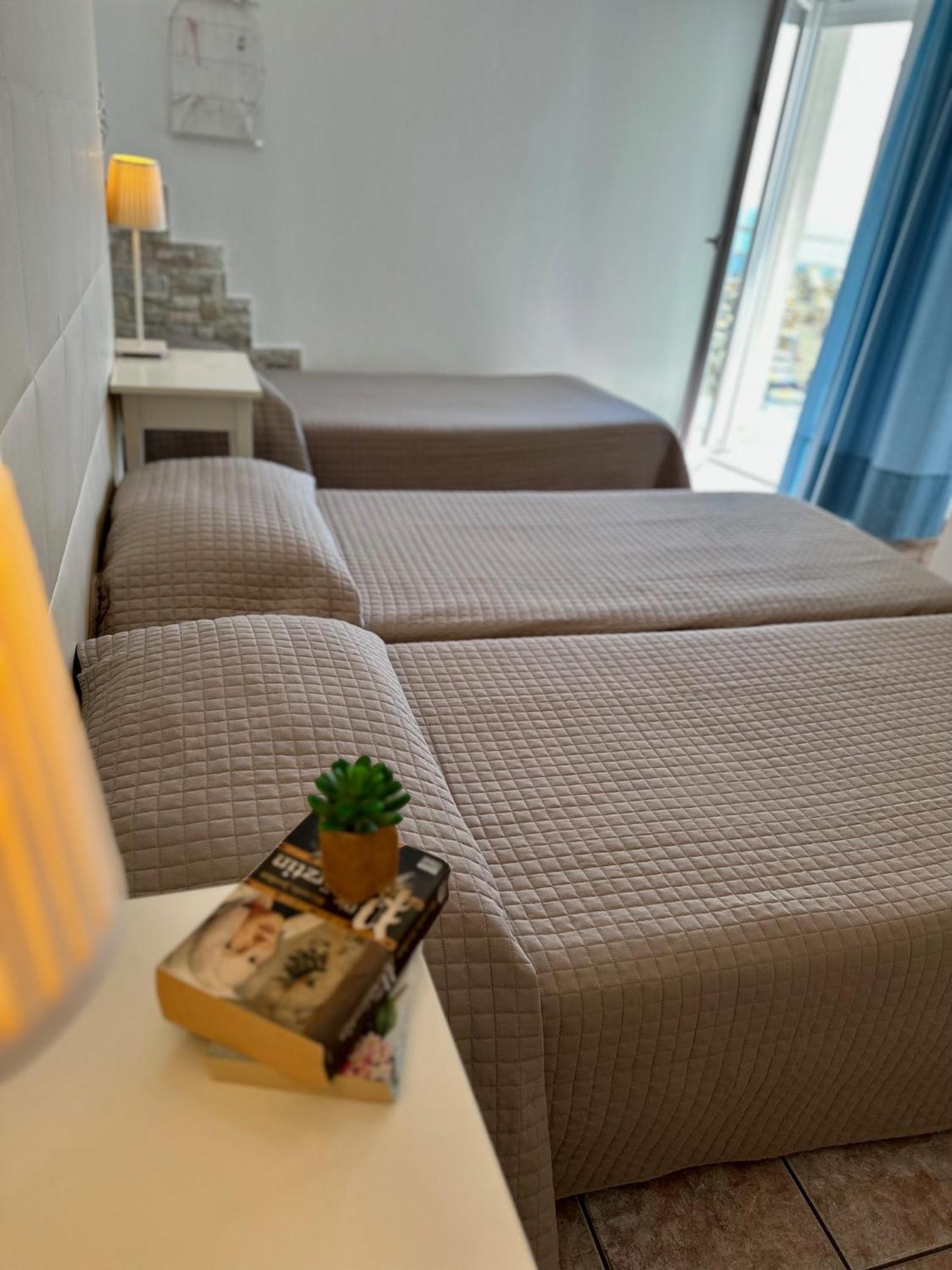 Hotel Nizza Frontemare Superior 3 Stelle リド・ディ・イエゾロ エクステリア 写真